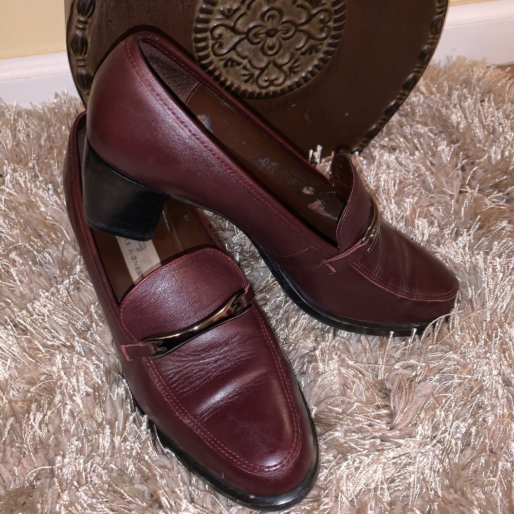 Etienne Aigner Shoe